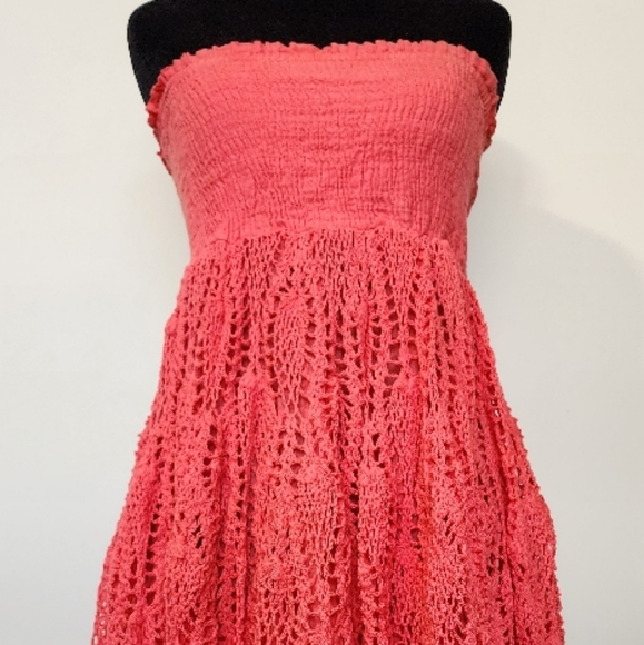 Coral crochet Strapless Sundress - Picture 11 of 12